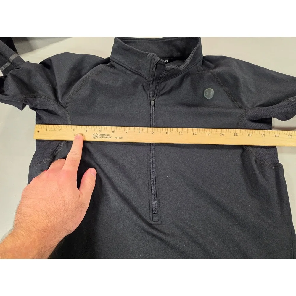 Under Armour Rush ColdGear Mens Large Black 1/2 Zip Pullover Celliant 1355170